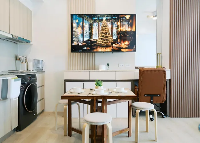 Breathtaking Eastwood View, 3min Walk To Malls, With Washer Apartment Manila