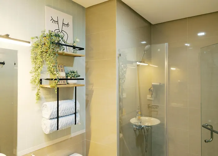 Breathtaking Eastwood View, 3min Walk To Malls, With Washer * Manila