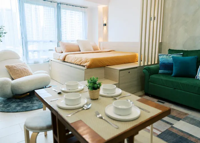 Breathtaking Eastwood View, 3min Walk To Malls, With Washer Apartment *