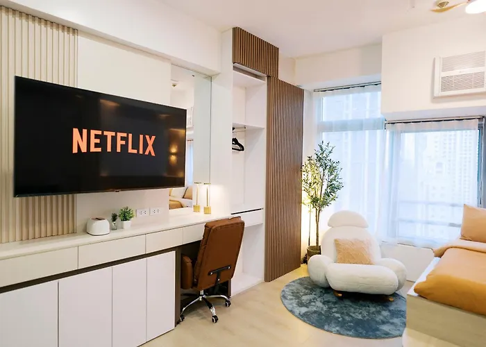 Breathtaking Eastwood View, 3min Walk To Malls, With Washer Manila