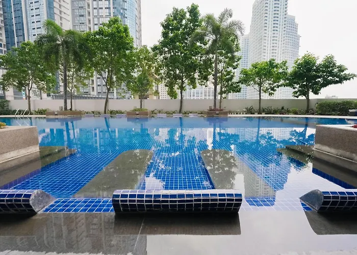Breathtaking Eastwood View, 3min Walk To Malls, With Washer Apartment *